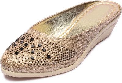 

Style Height Women's Gold & Black Casual Bellies/Flats/Ethnic Sandals Bellies For Women(Gold, Goldblack