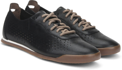 

Clarks Siddal Run Black leather Sneakers For Men(Black