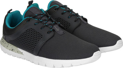 

Calcetto CLOUD Walking Shoes For Men(Multicolor, Grey::green