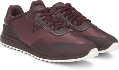 

Diesel V-STAFFETTA S-SWIFTER Sneaker For Men(Burgundy, H6064