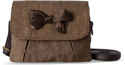 

Baggit Women Brown Nylon Sling Bag