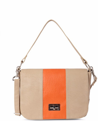 

Baggit Women Casual Beige PU Sling Bag