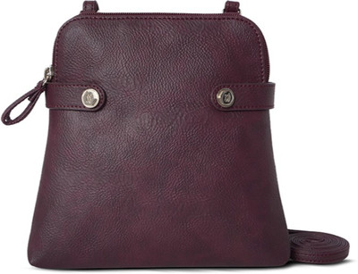 

Baggit Women Casual Purple PU Sling Bag
