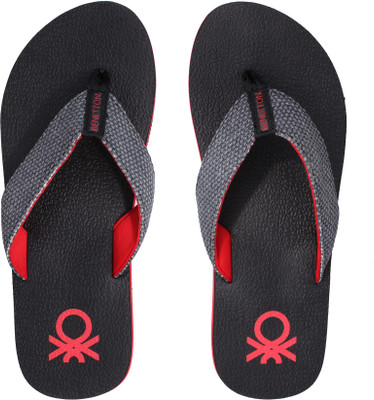 

United Colors of Benetton Flip Flops, Red