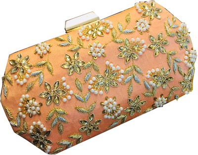 

Craftbazaar Party Black Clutch
