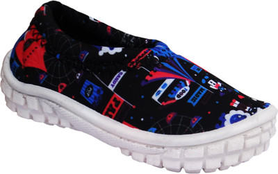 

Frestol Boys & Girls Slip on Sneakers(Black