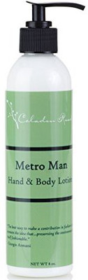 

Celadon Road Metro Man Body Lotion Organic And All Natural Ingredients And Essential Oils Phthalate And Paraben Free Best Men'S Lotion 8Oz Made In Usa(240 ml)