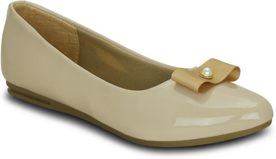 

Get Glamr Lena Bellies For Women(Beige