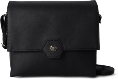 

Baggit Women Casual Black PU Sling Bag