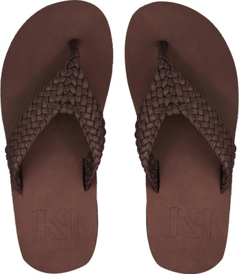 

Kerry Parker Ethnic Mayhem Flip Flops, Dark brown