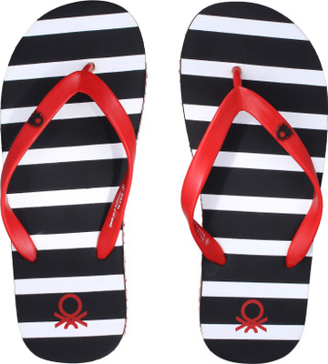 

United Colors of Benetton Slippers, Black::red
