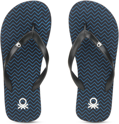 

United Colors of Benetton Flip Flops, 902