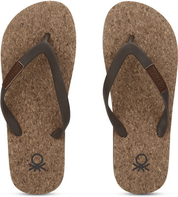 

United Colors of Benetton Flip Flops, 901