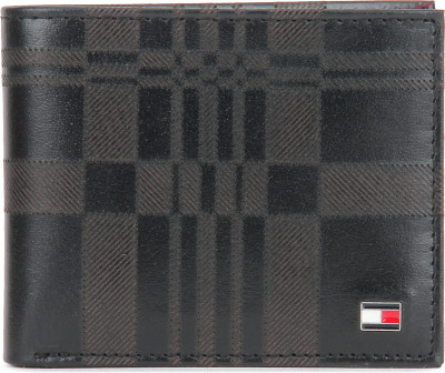 

Tommy Hilfiger Men Black Genuine Leather Wallet(4 Card Slots)