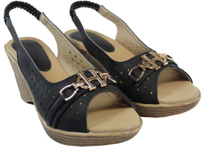 

Lites Women Black Wedges