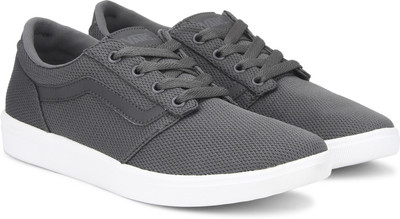 

Vans Chapman Lite Sneakers For Men(Grey, (reflective) gray/white