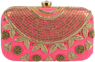 

Tooba Handicraft Party Pink Clutch