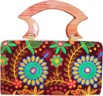 

3NG Party Multicolor Clutch