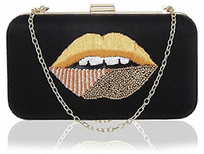 

Tooba Handicraft Party Black Clutch