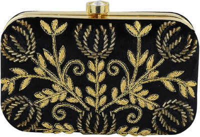 

Tooba Handicraft Party Black Clutch