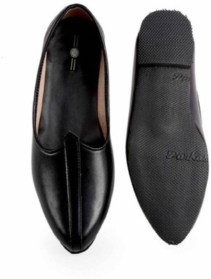 

Stylotrendz Leather Waali Casuals For Men(Black