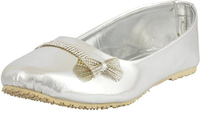 

Ryag Silver B Bellies For Women(Silver