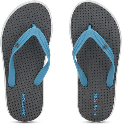 

United Colors of Benetton Flip Flops, 902