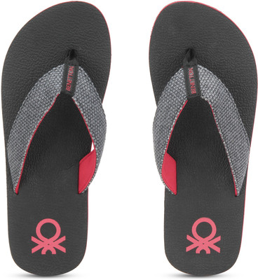 

United Colors of Benetton Slippers, 901