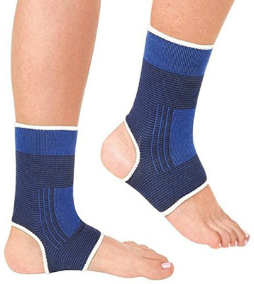 

Continental Elastic Hand Grip Support (Blue and Black) (Ankle Support) IT N - 8001 Ankle Support(Blue