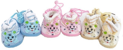 

Krivi kids na Booties(Toe to Heel Length - 10 cm Multicolor)