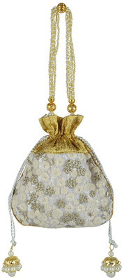 

Tooba Handicraft Tooba Handicraft Party Wear Hand Embroidered Box Clutch Bag Purse For Bridal, Casual, Party , Wedding Potli(Multicolor)