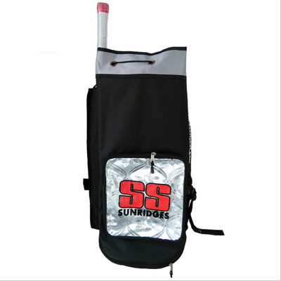 

SS Duffle Silver Cricket Kit Bag(Silver, Kit Bag)
