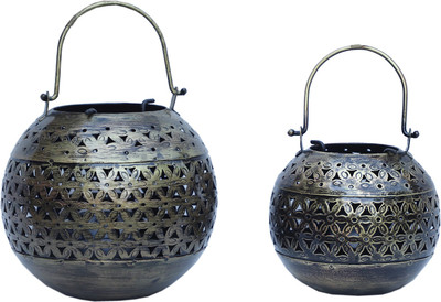 

AGARWALTRADINGCOMPANY ATC Multicolor Iron Home Decorative Round Shape 2 Candle Holder Set of 2 Candle(Multicolor, Pack of 2)