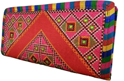 

GiftingTree Casual Multicolor Clutch
