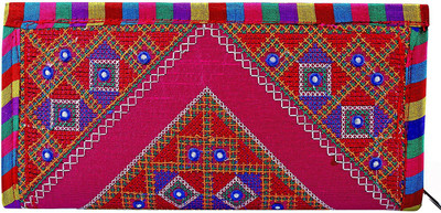 

Paradox Casual Pink Clutch
