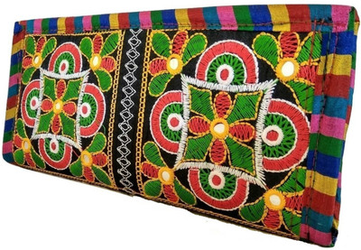 

GiftingTree Casual Multicolor Clutch