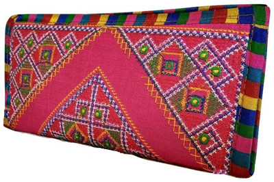 

GiftingTree Casual Multicolor Clutch