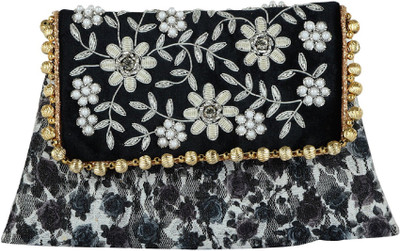 

Tooba Handicraft Messenger Bag(Black)