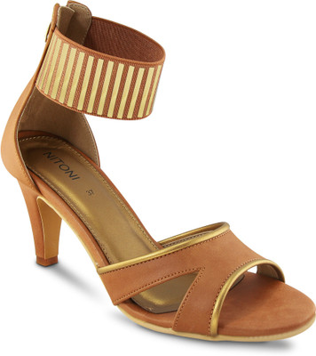 

Nitoni Women Tan & Golden Heels