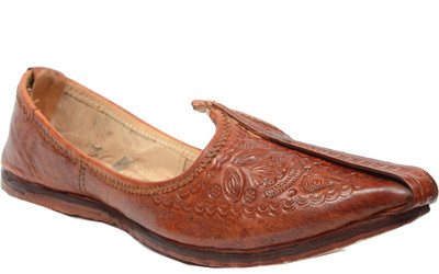 

yofoxy Rajasthani Rajwari Punjabi Engrave Mojaris For Men(Brown