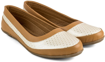 

Tashi Women Brown & White Synthetic Leather Belly/ Ballet Flat/ Belly Shoes- 36 Casuals For Women(Brown
