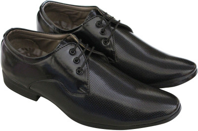 

Footsteps Men formal shoes Derby For Men(Black
