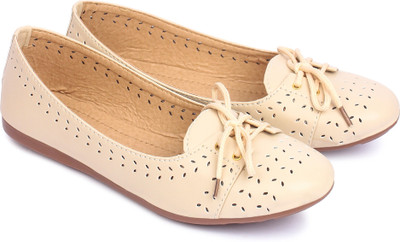 

Feet Essentials Bellies For Women(Beige, Cream