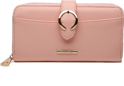 diana korr clutches