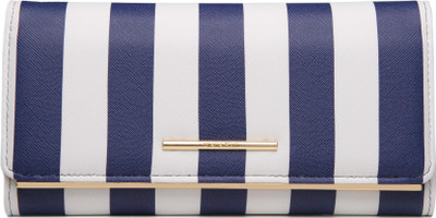 

Diana Korr Casual Multicolor Clutch