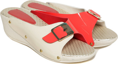 

Trendy Look Women Cream Wedges