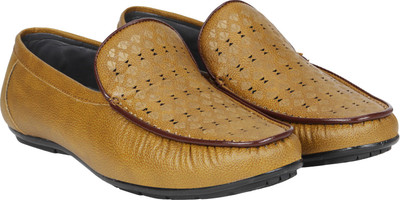

Kraasa Partygoers Loafers For Men(Beige