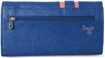 

Baggit Casual Blue Clutch