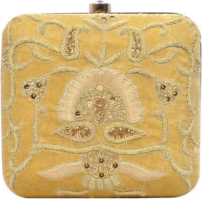 

Tooba Handicraft Party Gold Clutch