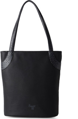 

Baggit Shoulder Bag(Black)